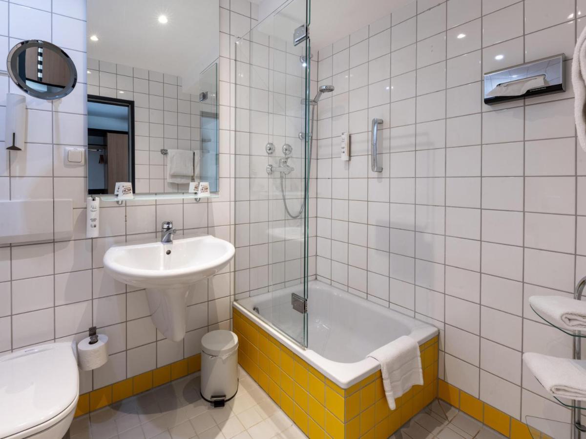 B&B Hotel Eschweiler Bagian luar foto