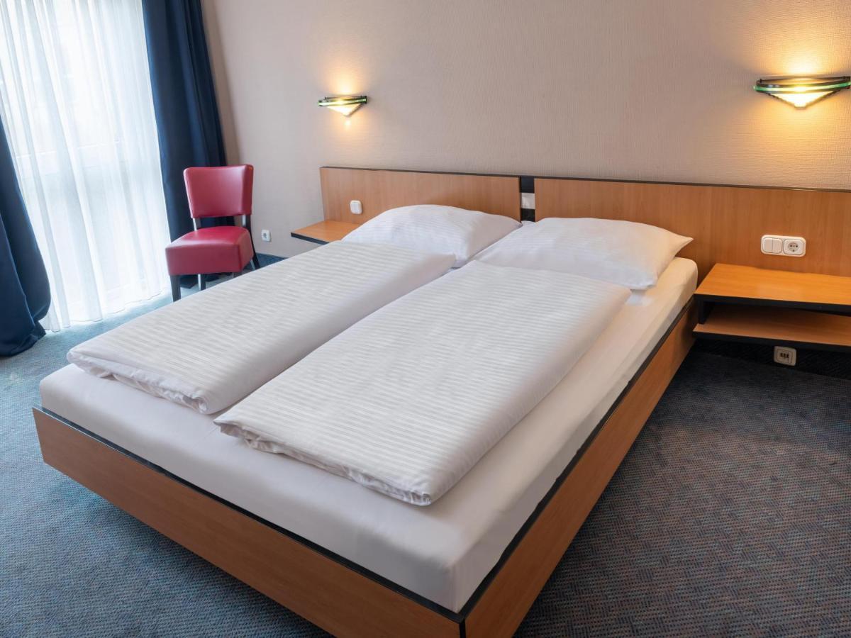 B&B Hotel Eschweiler Bagian luar foto
