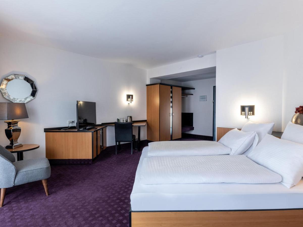 B&B Hotel Eschweiler Bagian luar foto