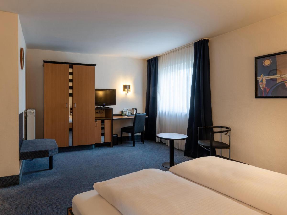 B&B Hotel Eschweiler Bagian luar foto